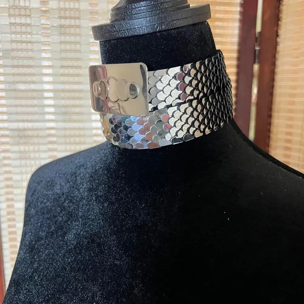 Vintage Disco Silver Fish Scale Belt/Choker Necklace